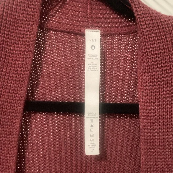 Lululemon Cashlu Sweater Wrap - Picture 2 of 4